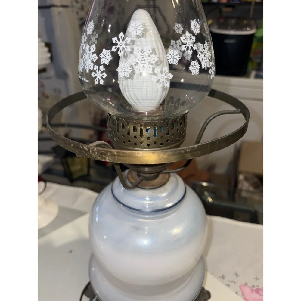 Vintage Gone With The Wind Electric Hurricane Lamp 18